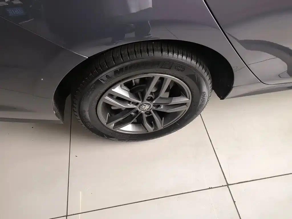 Qin Pro 2020 Super Edition 1.5TI Automatic Premium — миниатюра 21