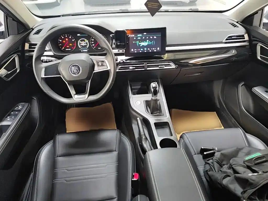 Qin 2019 1.5L Manual Deluxe Edition — миниатюра 16