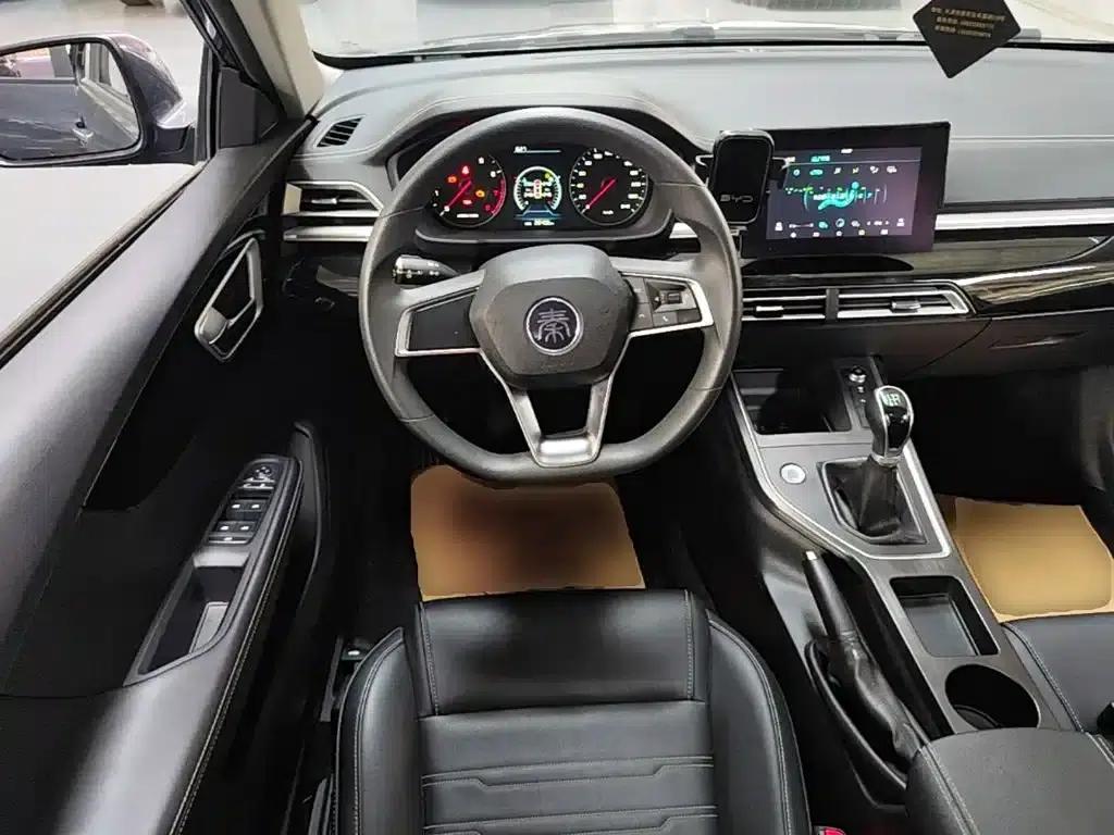 Qin 2019 1.5L Manual Deluxe Edition — миниатюра 17