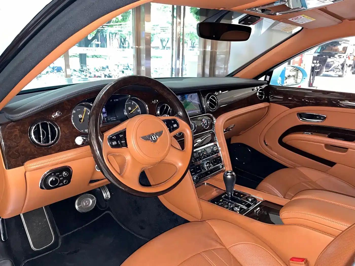 Mulsanne 2017 6.8T Long Wheelbase — миниатюра 11