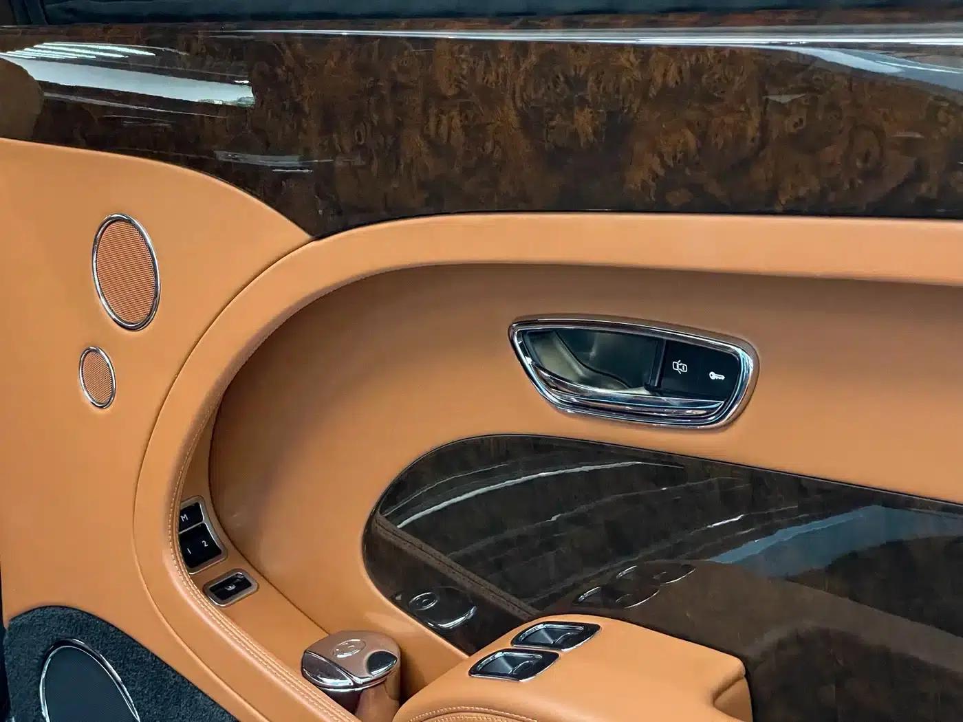 Mulsanne 2017 6.8T Long Wheelbase — миниатюра 19