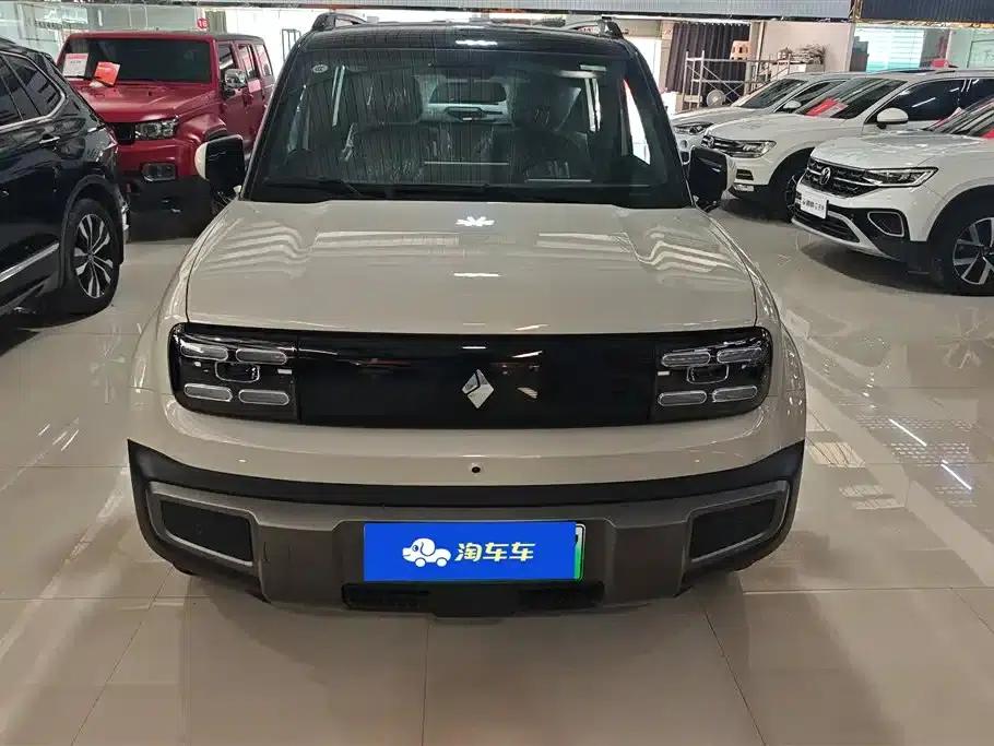 Baojun Yueye Plus 2026 Model 301km Flagship Edition — миниатюра 2