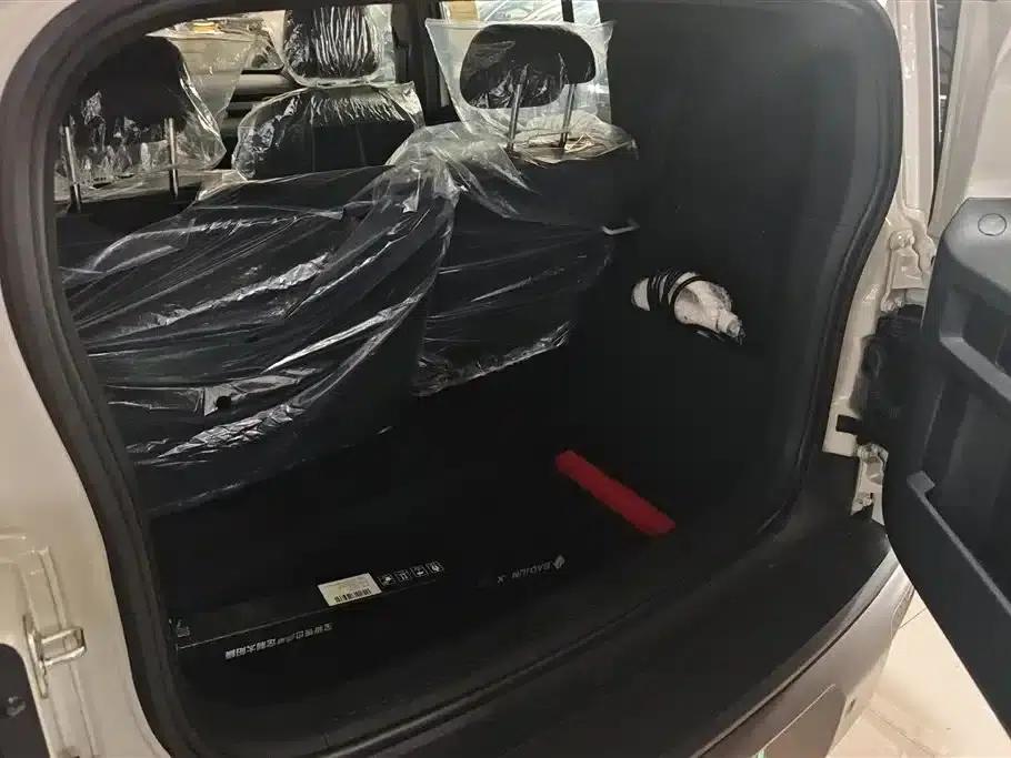 Baojun Yueye Plus 2026 Model 301km Flagship Edition — миниатюра 4