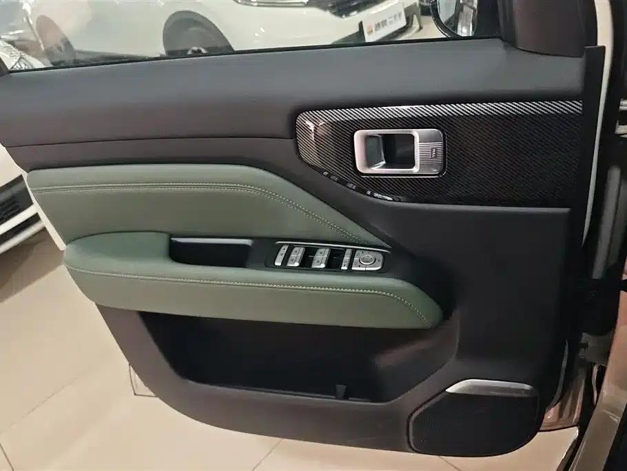 Baojun Yueye Plus 2026 Model 301km Flagship Edition — миниатюра 7