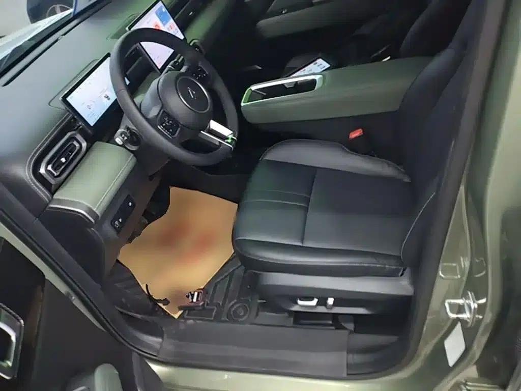 Baojun Yueye Plus 2025 Flagship Edition 5-seater — миниатюра 15