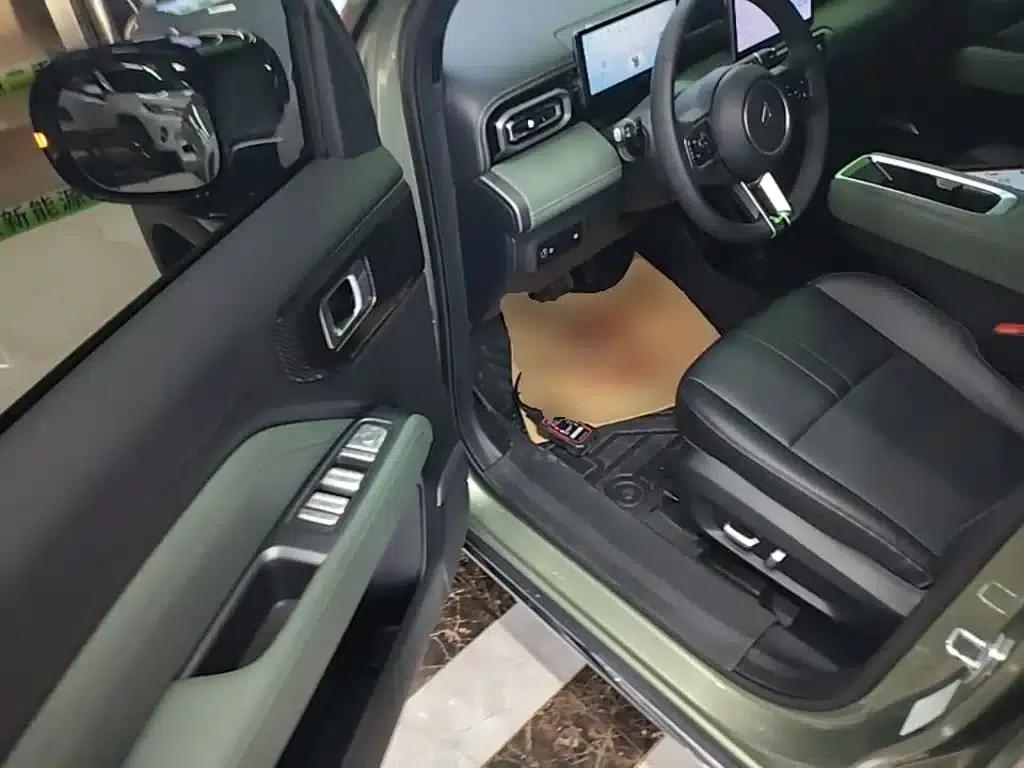 Baojun Yueye Plus 2025 Flagship Edition 5-seater — миниатюра 16