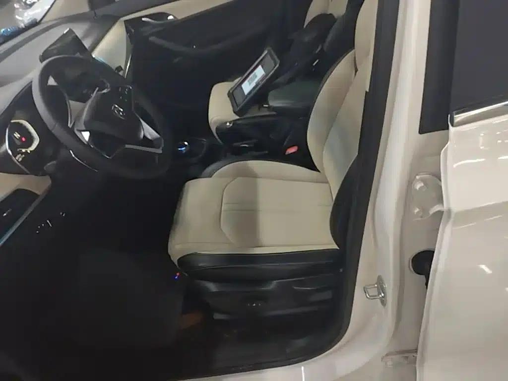 Baojun 360 2018 1.5L Automatic Deluxe Edition (National V Emission Standard) — миниатюра 11