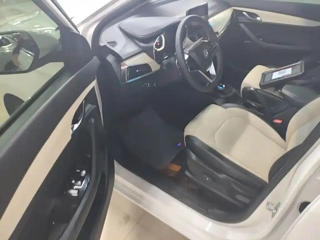 Baojun 360 2018 1.5L Automatic Deluxe Edition (National V Emission Standard) — миниатюра 12