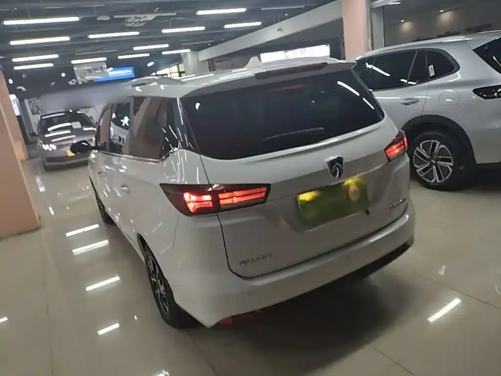Baojun 360 2018 1.5L Automatic Deluxe Edition (National V Emission Standard) — миниатюра 23