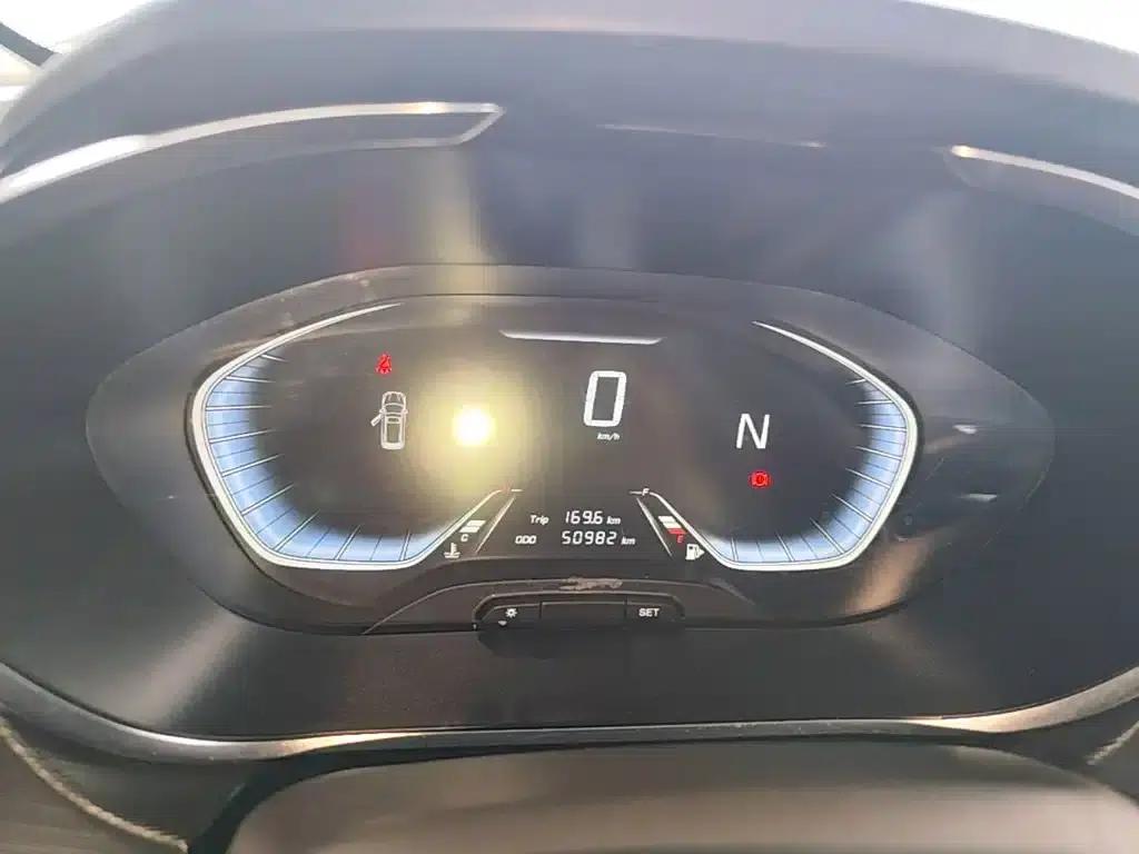 Baojun 360 2019 1.5L Automatic Elite (National VI Emission Standard) — миниатюра 12
