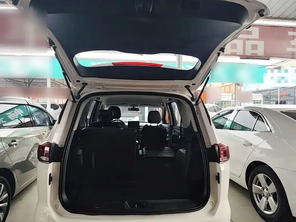 Baojun 360 2019 1.5L Automatic Elite (National VI Emission Standard) — миниатюра 19
