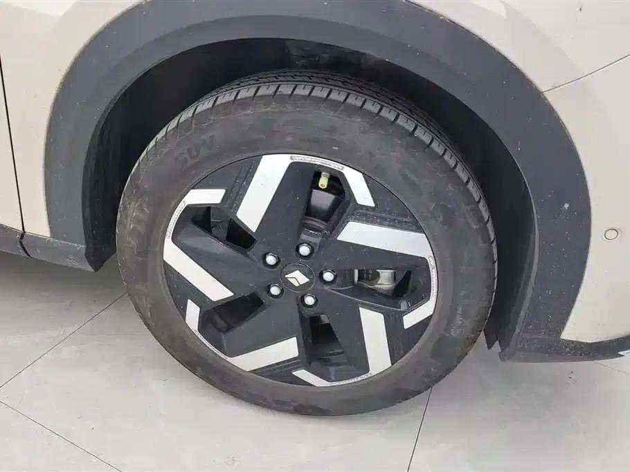 Baojun Yunhai 2024 500km Pure Electric Version — миниатюра 6
