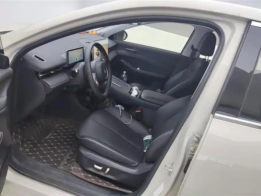 Baojun Yunhai 2024 500km Pure Electric Version — миниатюра 9