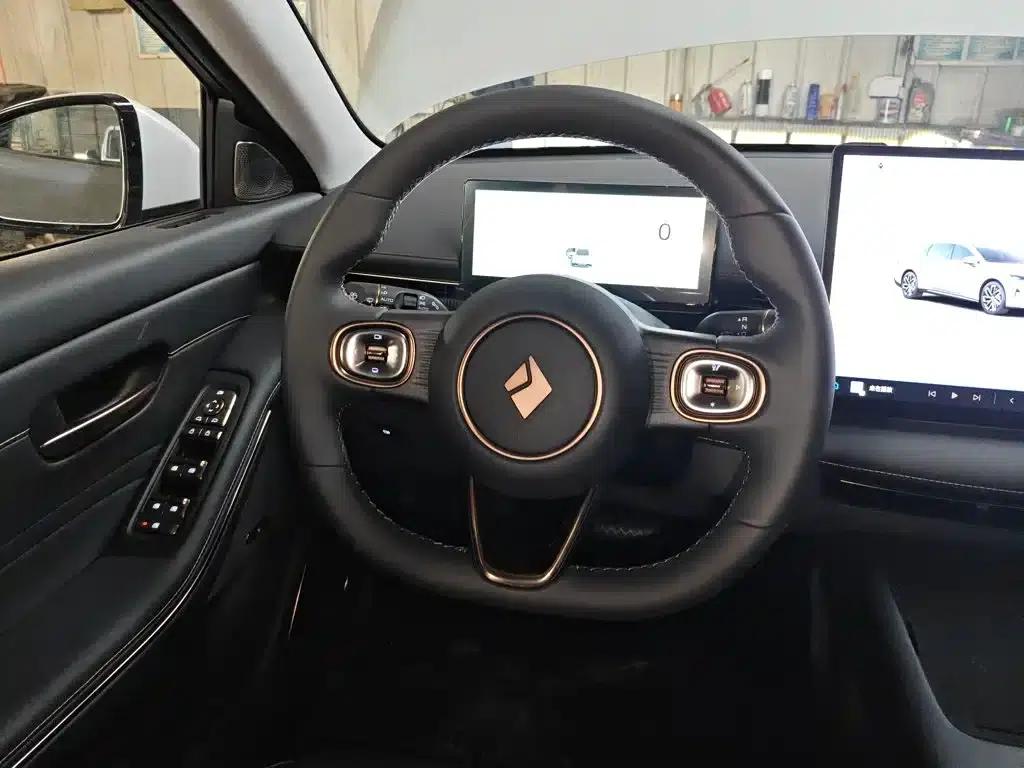 Baojun Enjoy 2025 Plug-in Hybrid 140km Standard Edition — миниатюра 7
