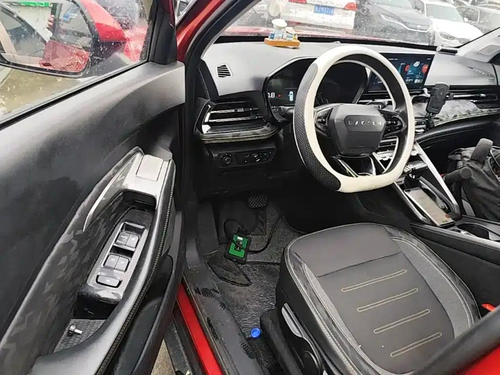 Baojun RS-3 2020 1.5L CVT 24-Hour Online Elite Edition — миниатюра 12