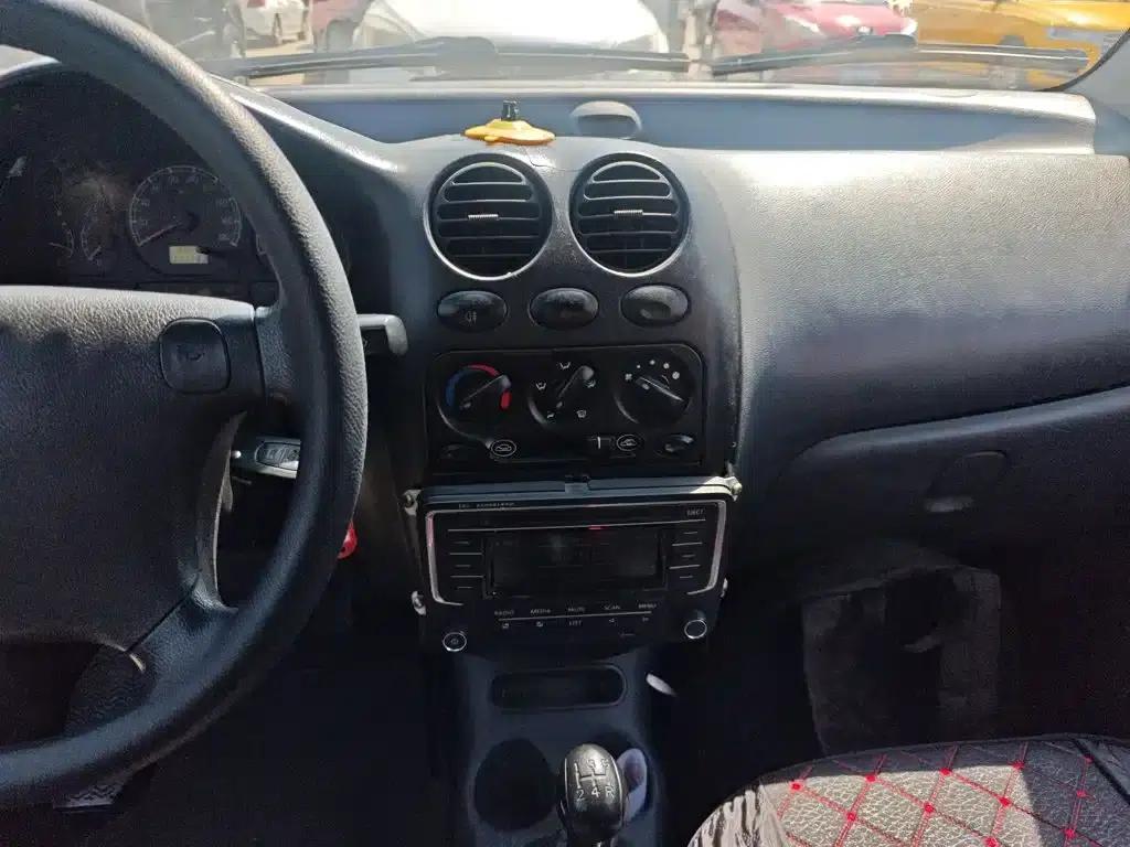 2012 Chevrolet Spark (Facelift) 1.0L Manual P-TEC Standard Model — миниатюра 9