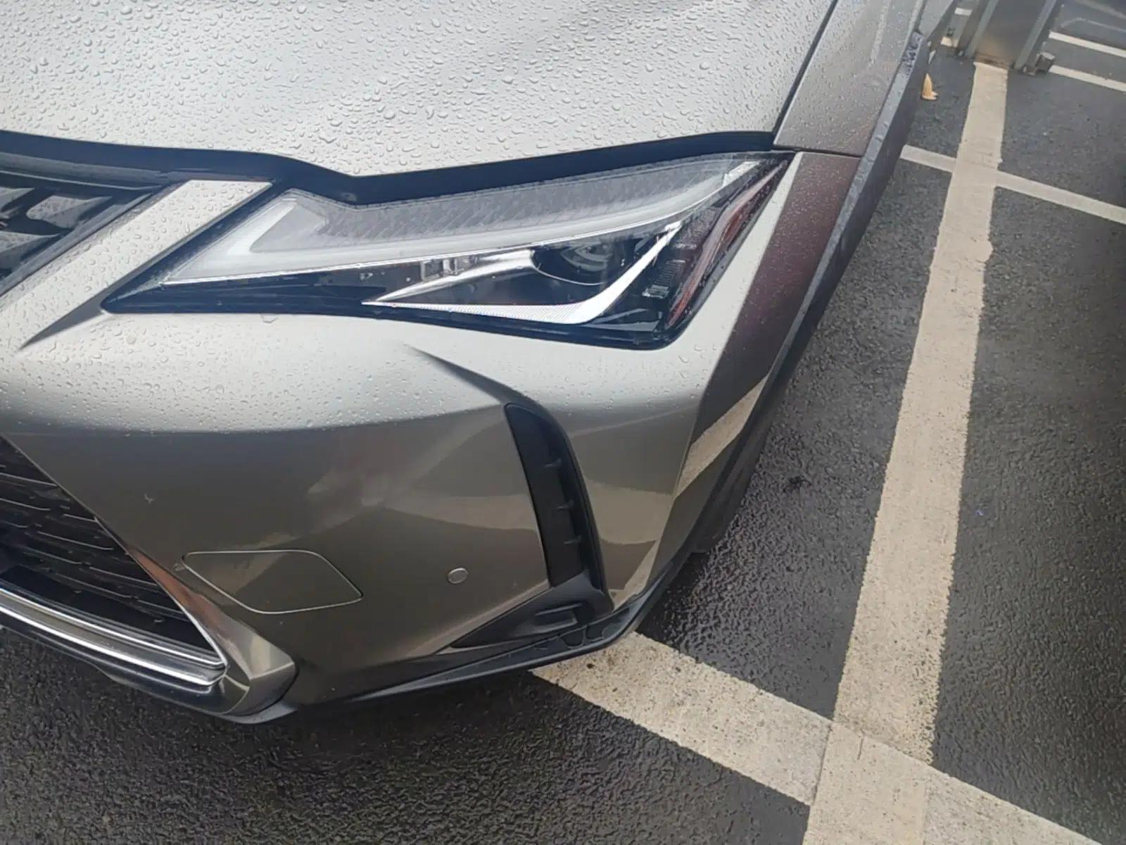 Lexus UX 2020 260h Explore-Cool Edition — миниатюра 8