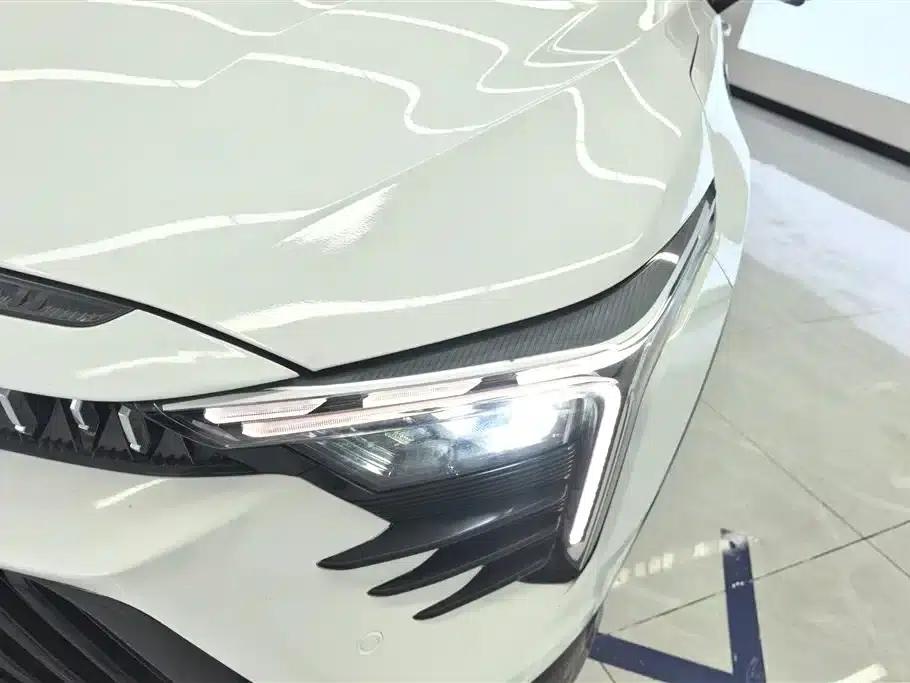 Bestune B70S 2022 1.5T Smart and Trendy Commander — миниатюра 5