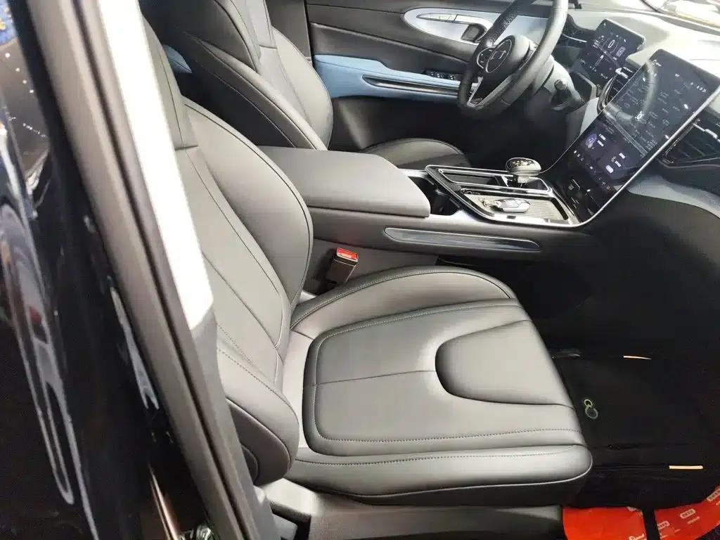 Bestune T90 2023 1.5T DCT Automatic Luxury Edition — миниатюра 20
