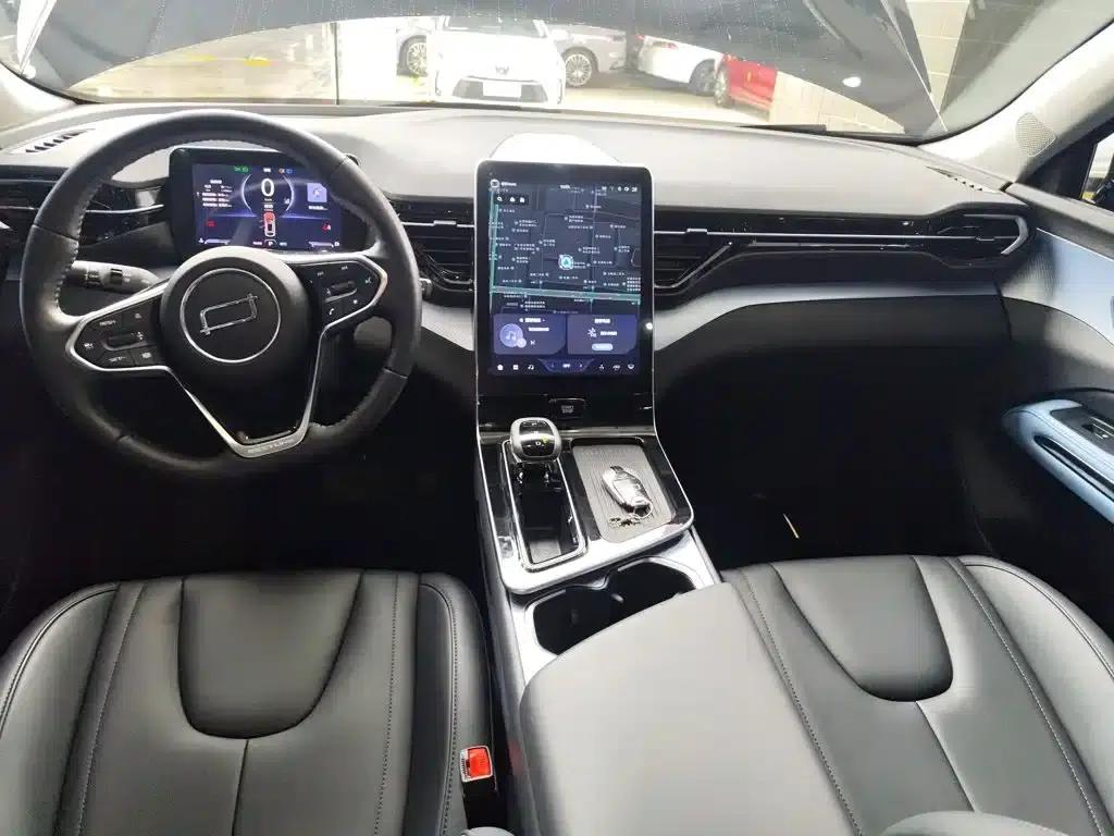 Bestune T90 2023 1.5T DCT Automatic Luxury Edition — миниатюра 6
