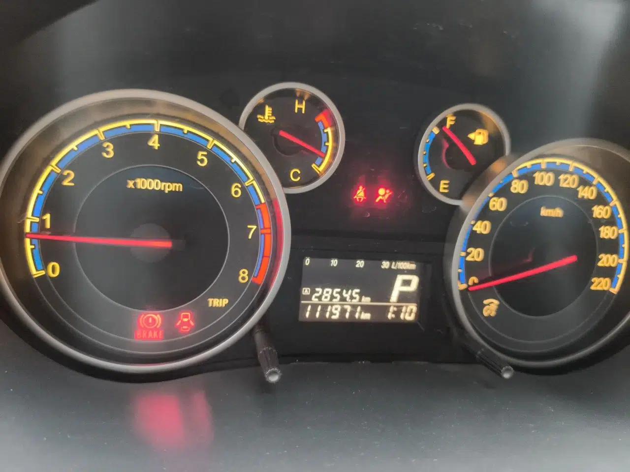 Suzuki SX4 2012 1.6L Automatic Ruiqi Model — миниатюра 11