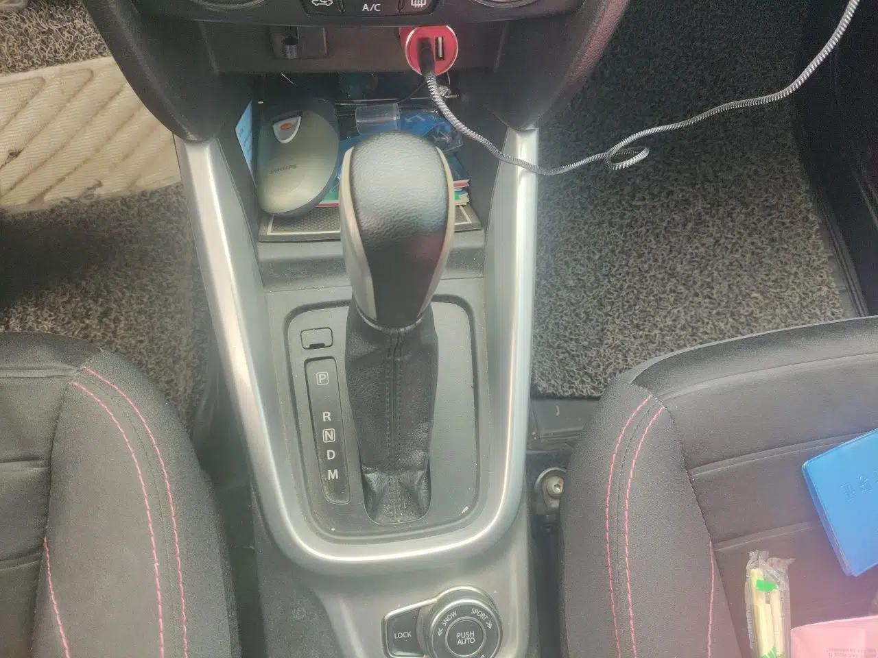 Suzuki Vitara 2016 1.4T Automatic All-Wheel-Drive Elite Model — миниатюра 14