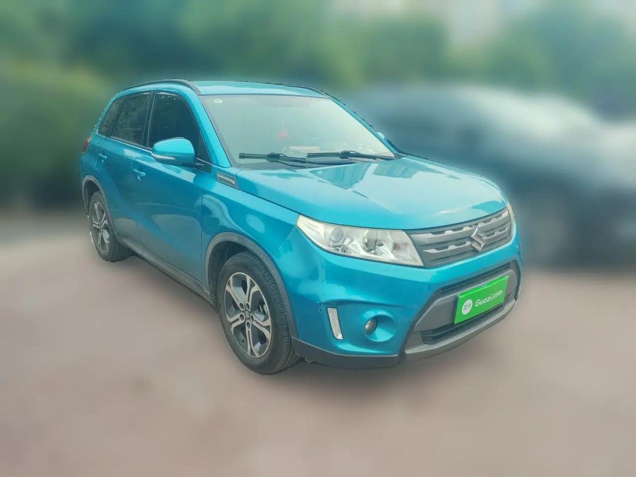 Suzuki Vitara 2016 1.4T Automatic All-Wheel-Drive Elite Model — миниатюра 3