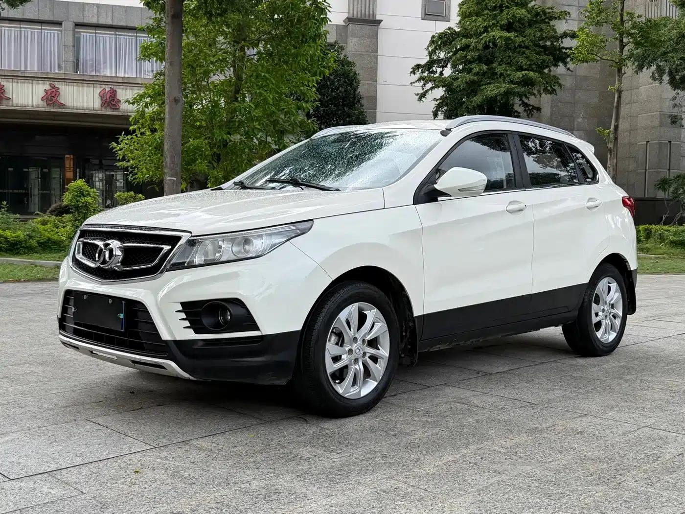 Senova X55 2016 1.5T CVT Comfort Edition — миниатюра 1
