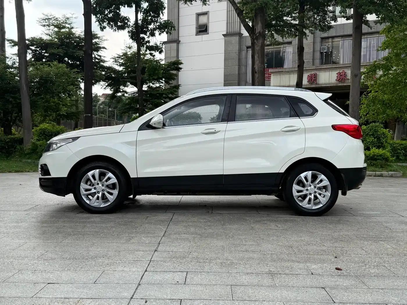 Senova X55 2016 1.5T CVT Comfort Edition — миниатюра 4