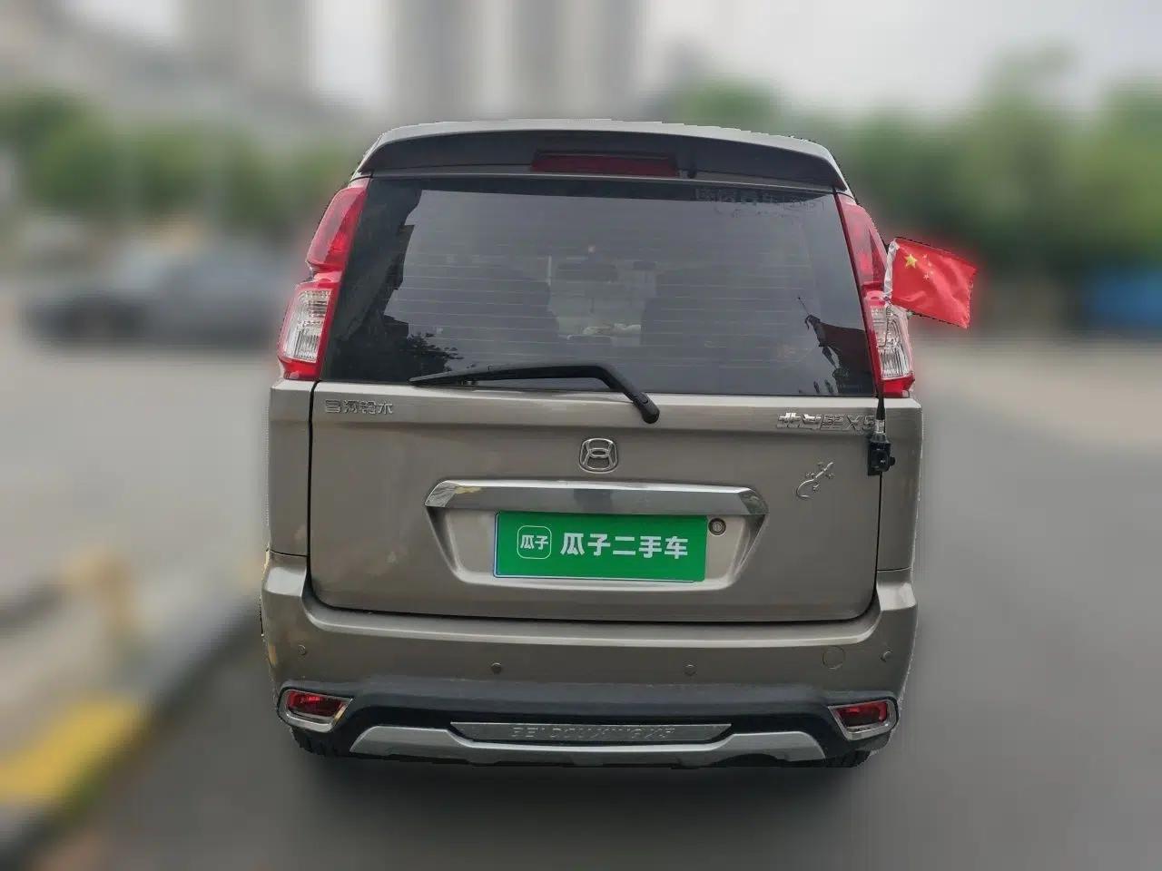 Suzuki Wagon R X5 2013 Luxury Edition 1.4L Standard Model — миниатюра 5