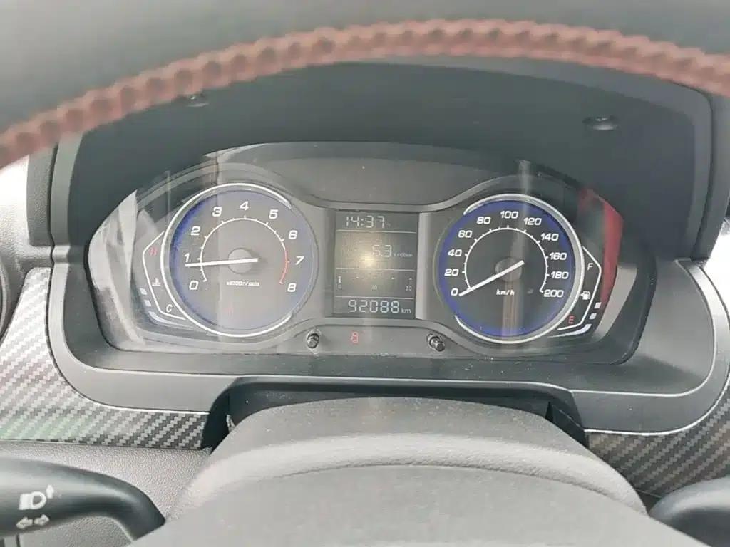 2015 Senova X25 1.5L Manual Comfort Model — миниатюра 12