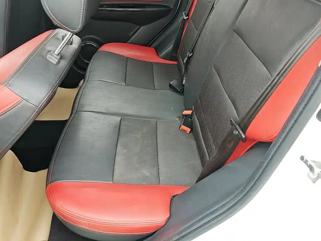 2015 Senova X25 1.5L Manual Comfort Model — миниатюра 17