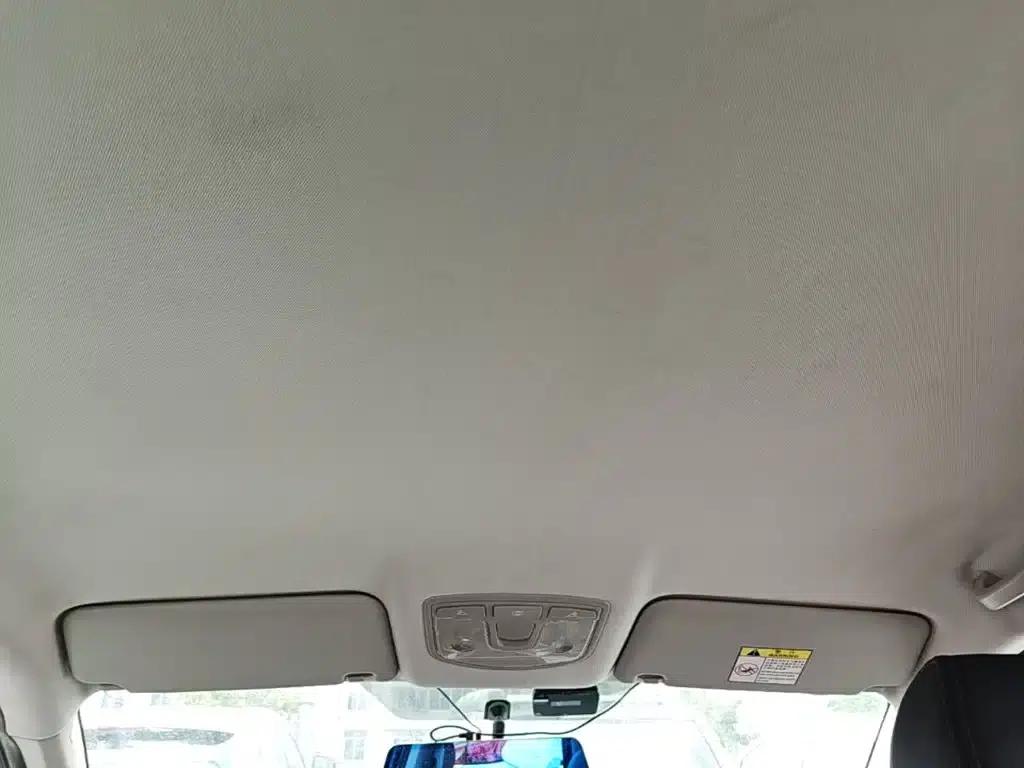 2015 Senova X25 1.5L Manual Comfort Model — миниатюра 18
