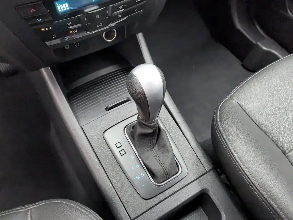 2015 Senova X65 2.0T Automatic Elite — миниатюра 13