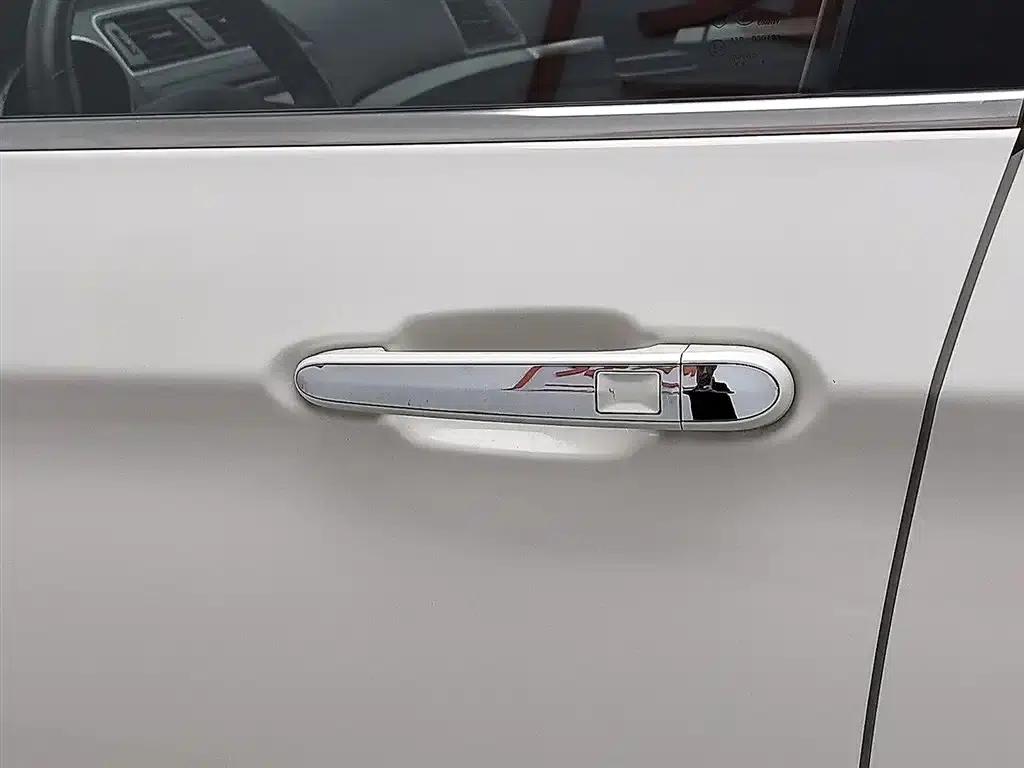 2015 Senova X65 2.0T Automatic Elite — миниатюра 18