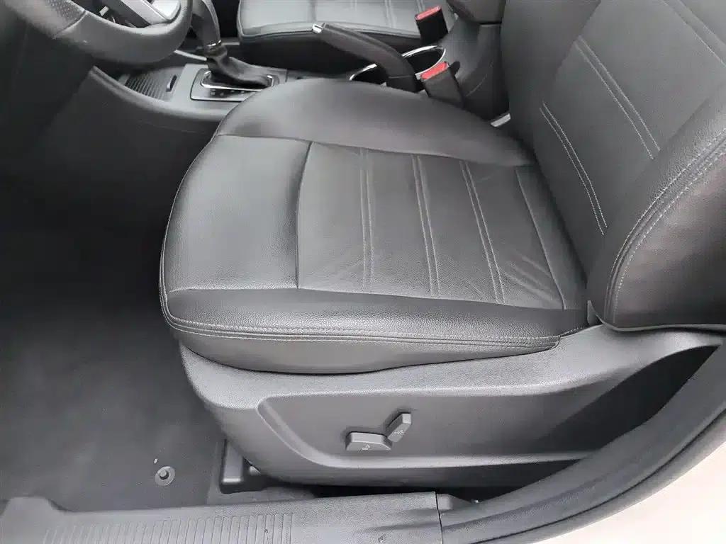 2015 Senova X65 2.0T Automatic Elite — миниатюра 20