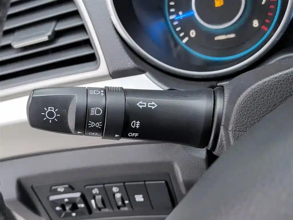 2015 Senova X65 2.0T Automatic Elite — миниатюра 21