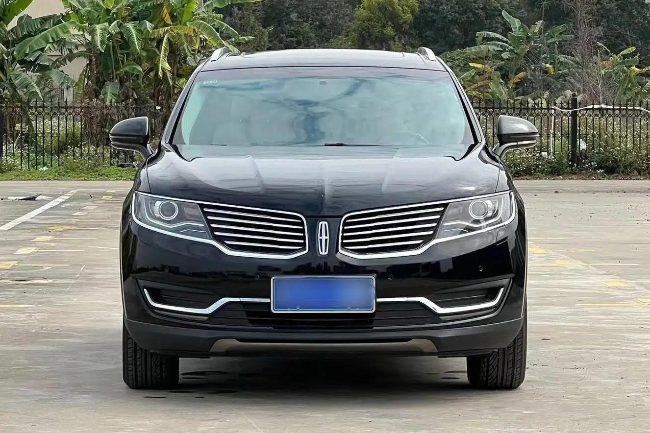 Lincoln MKX 2017 2.0T Two-Wheel Drive Deluxe Edition — миниатюра 4