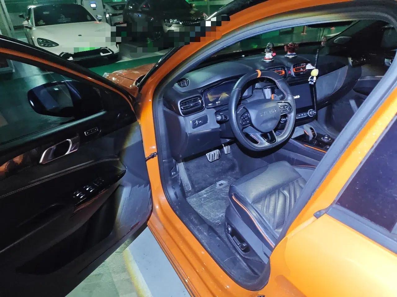 Lynk & Co 02 Hatchback 2021 2.0TD Halo Driving Control Kit Edition — миниатюра 16