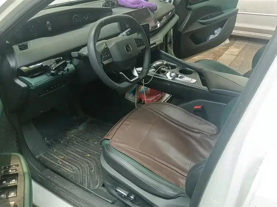 Changan UNI-V Smart Electric iDD 2024 Model Blue Whale Smart Electric iDD 136km Smart Cool Edition — миниатюра 9