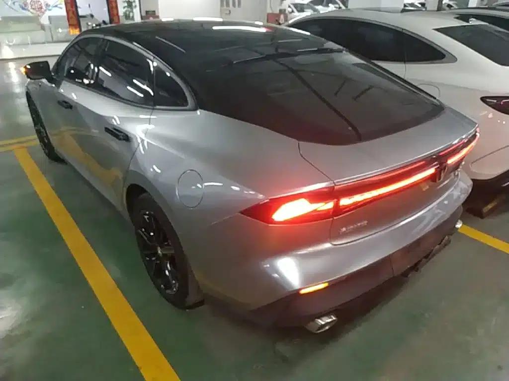 Changan UNI-V Smart Electric iDD 2023 Model, Smart Electric iDD 1.5T, 113km/h Smart Cool Edition — миниатюра 23