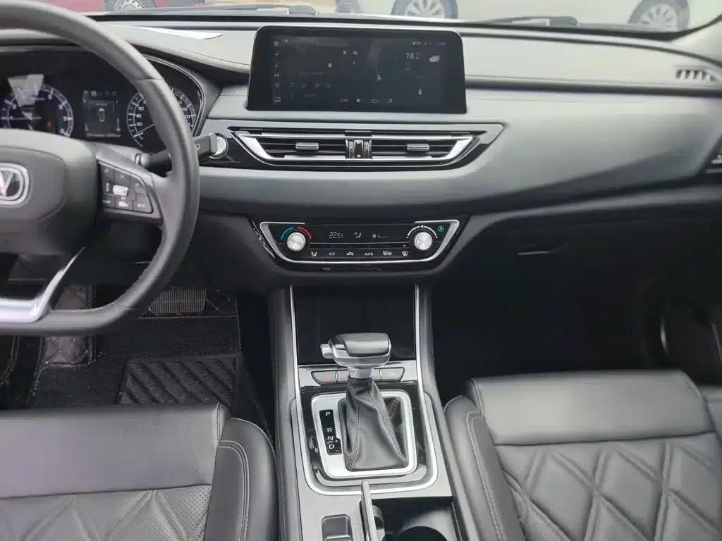 Ruicheng CC 2022 Blue Whale Edition 1.5T DCT Luxury — миниатюра 13