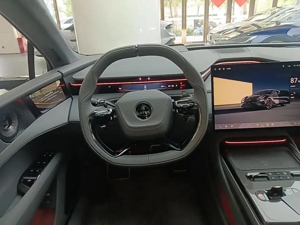 Lotus EMEYA 2025 600 Luxury Edition — миниатюра 18