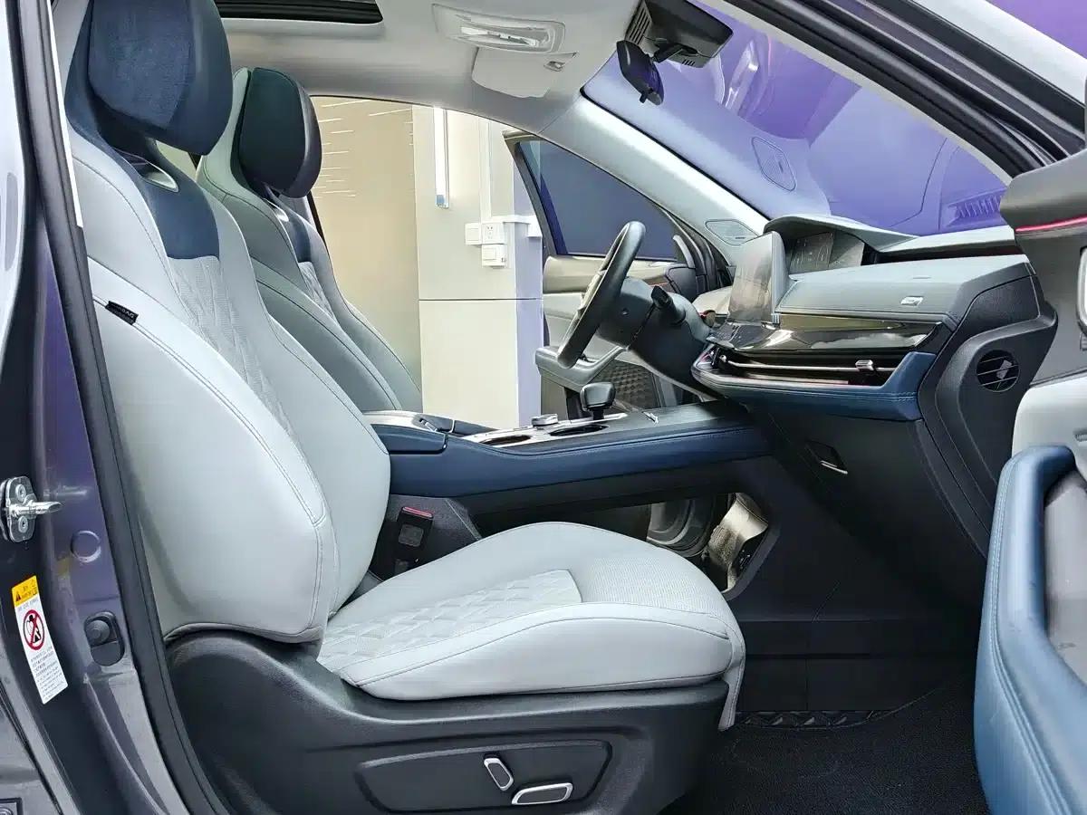 Changan UNI-K Smart Electric iDD 2022 Blue Whale iDD 130km 1.5T Excellent Edition — миниатюра 8