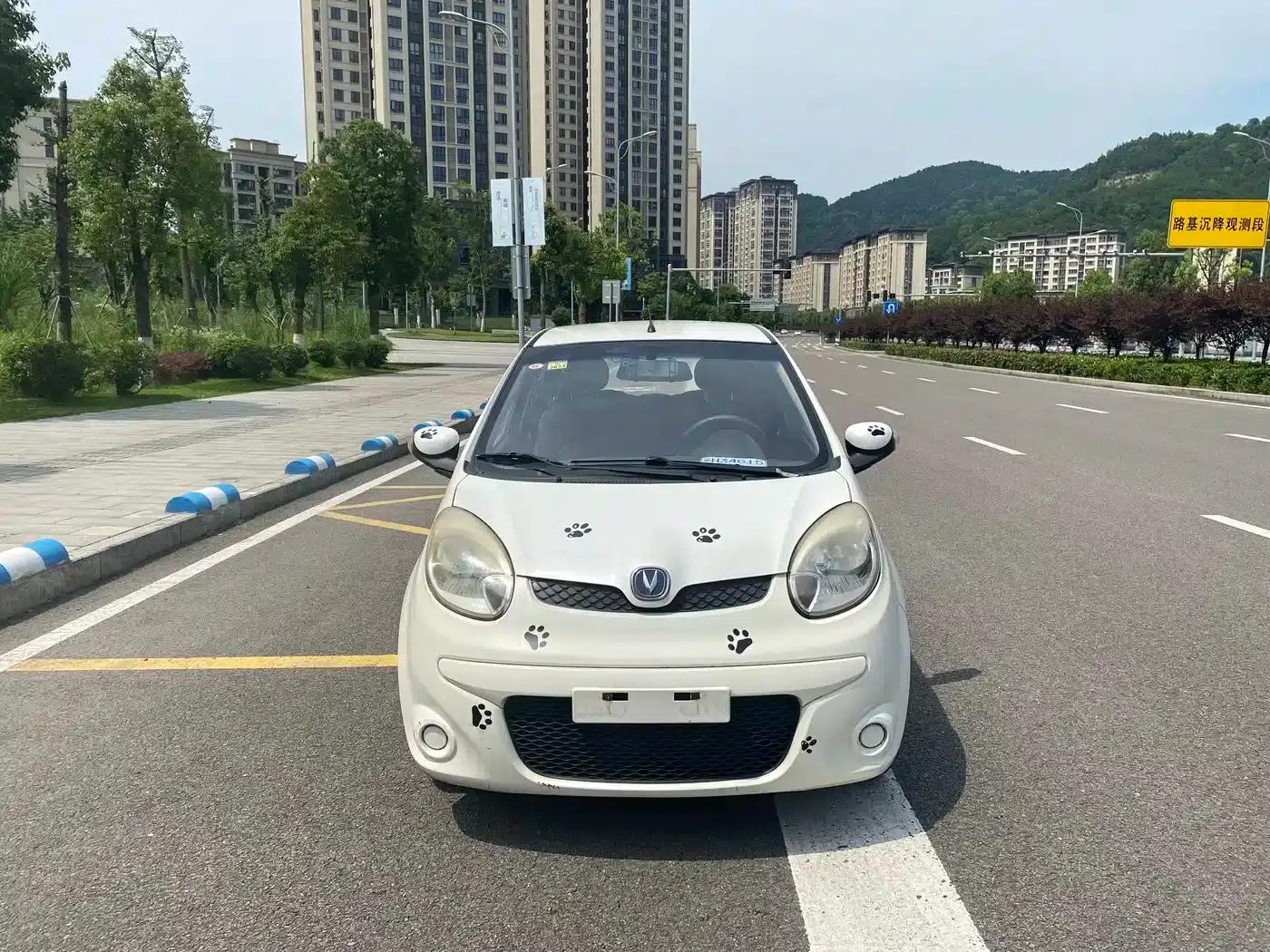 Benben MINI 2012 1.0L Manual Family Edition (National V Emission Standard) — миниатюра 2