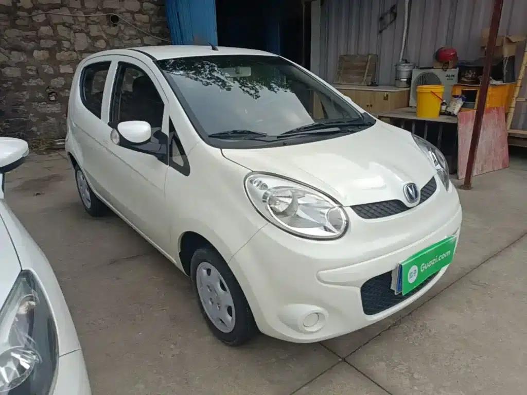Benben MINI 2012 1.0L Manual Family Edition (National V Emission Standard) — миниатюра 4