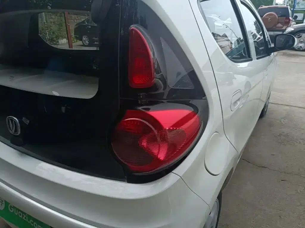 Benben MINI 2012 1.0L Manual Family Edition (National V Emission Standard) — миниатюра 8