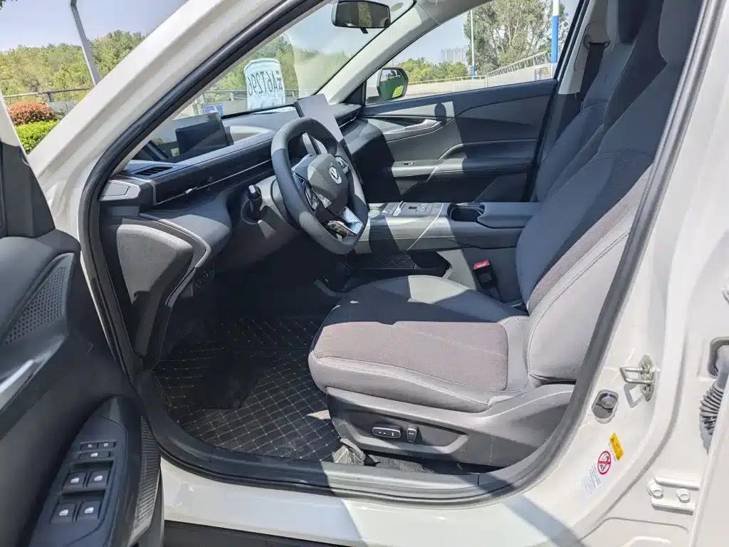 Changan Eado PHEV 2025 Smart Blue Whale 145KM High-Performance Edition — миниатюра 22
