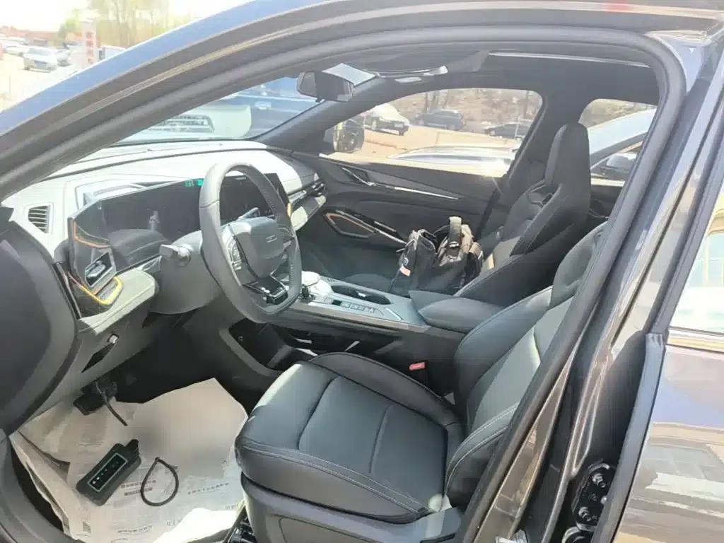 Changan Oushang X5 PLUS 2023 Facelift 1.5T DCT Premium Edition — миниатюра 15