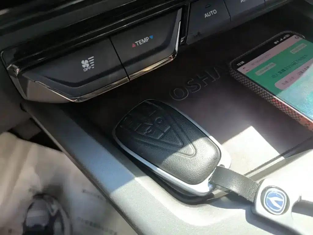 Changan Oushang X5 PLUS 2023 Facelift 1.5T DCT Premium Edition — миниатюра 9